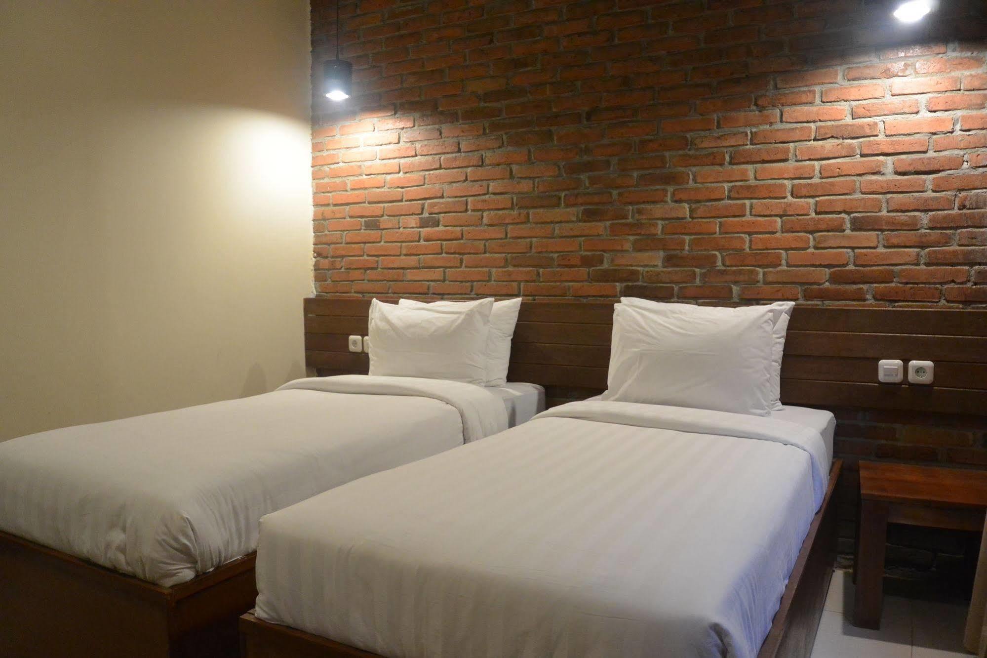 Cempaka Villa Magelang Esterno foto